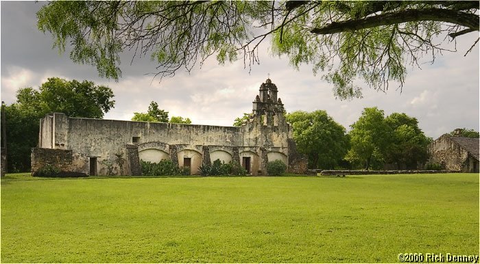 missionsanjuancapistranosanantonio2004.jpg