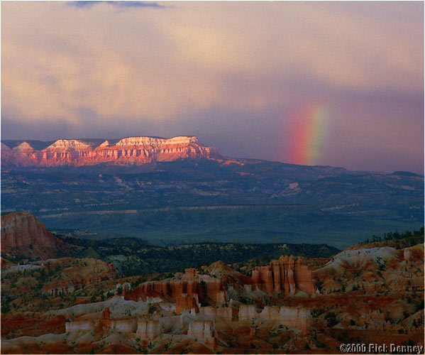 IMAGE: http://www.rickdenney.com/images/aquarius_rainbow_lores.jpg