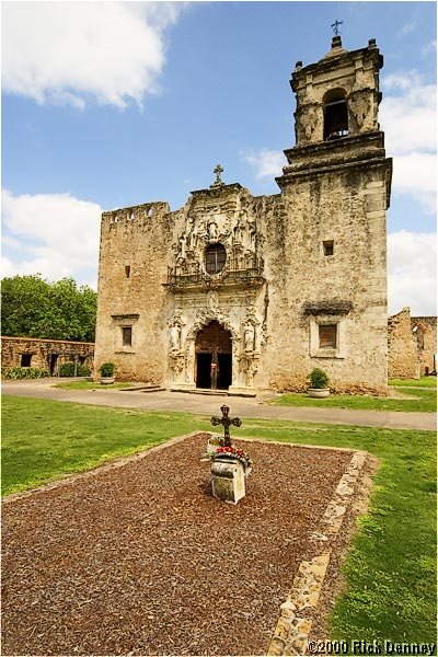 IMAGE: http://www.rickdenney.com/images/san-jose-chapel-lores.jpg